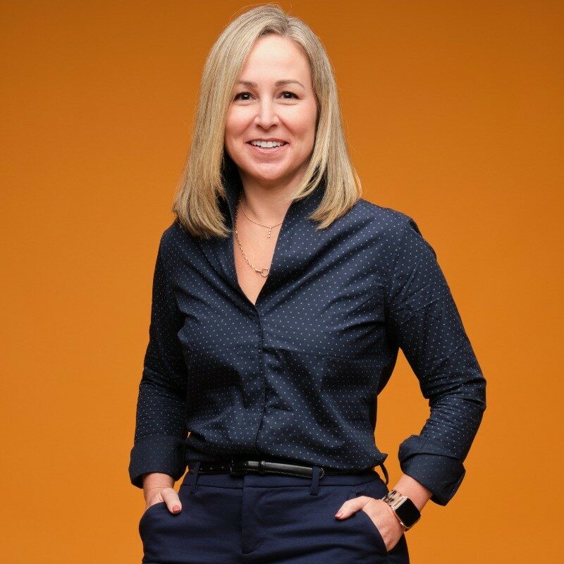 Photo - Jen No Blazer - 2024